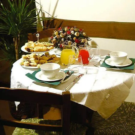Bed and breakfast Fiorita 3*