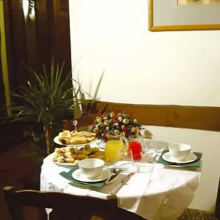 فندق مبيت وإفطار Fiorita روكاراسو